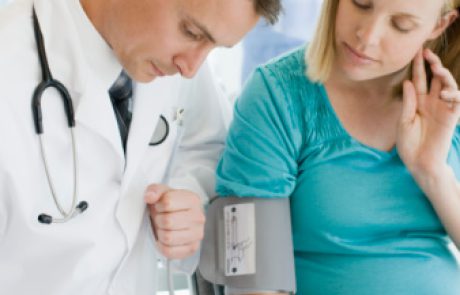 התרחבות העורקים הכליליים ודלקת האנדותל ביילודים שנולדו לאימהות שלקו ברעלת ההיריון (CME)