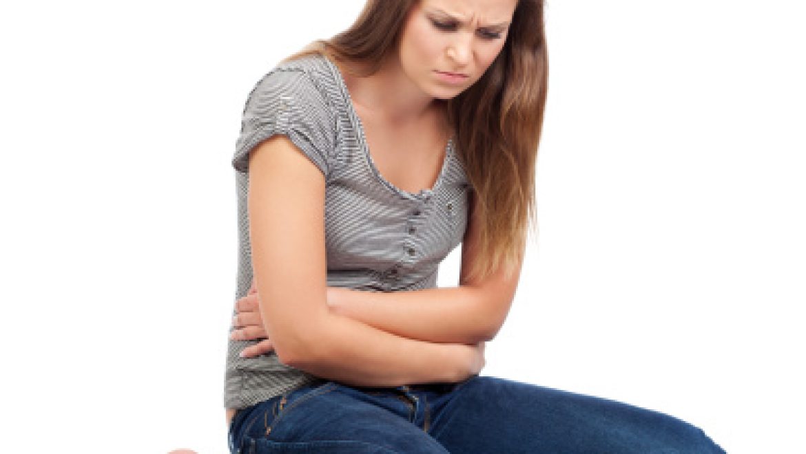 מקרה קליני: נערה בת 16 עם כאבי בטן ושלשולים דמיים (NEJM, CME)